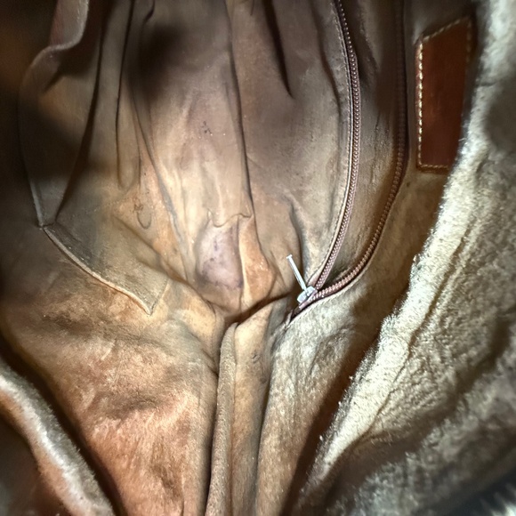 Louis Vuitton Crossbody/shoulder Purse - Picture 6 of 16